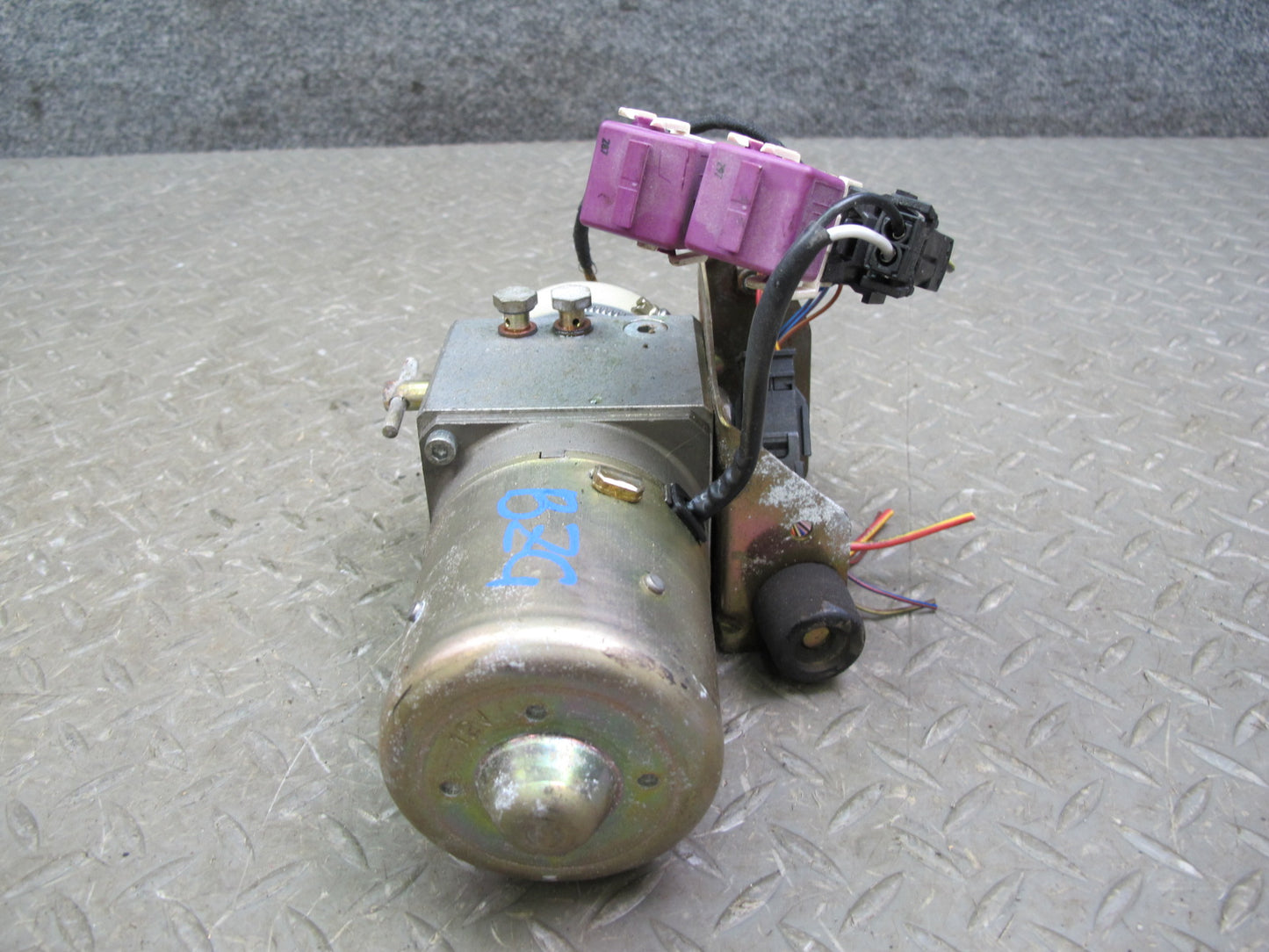 96-02 BMW E36/7 Z3 Roadster TOP Roof Hydraulic Pump Motor 8407224 OEM
