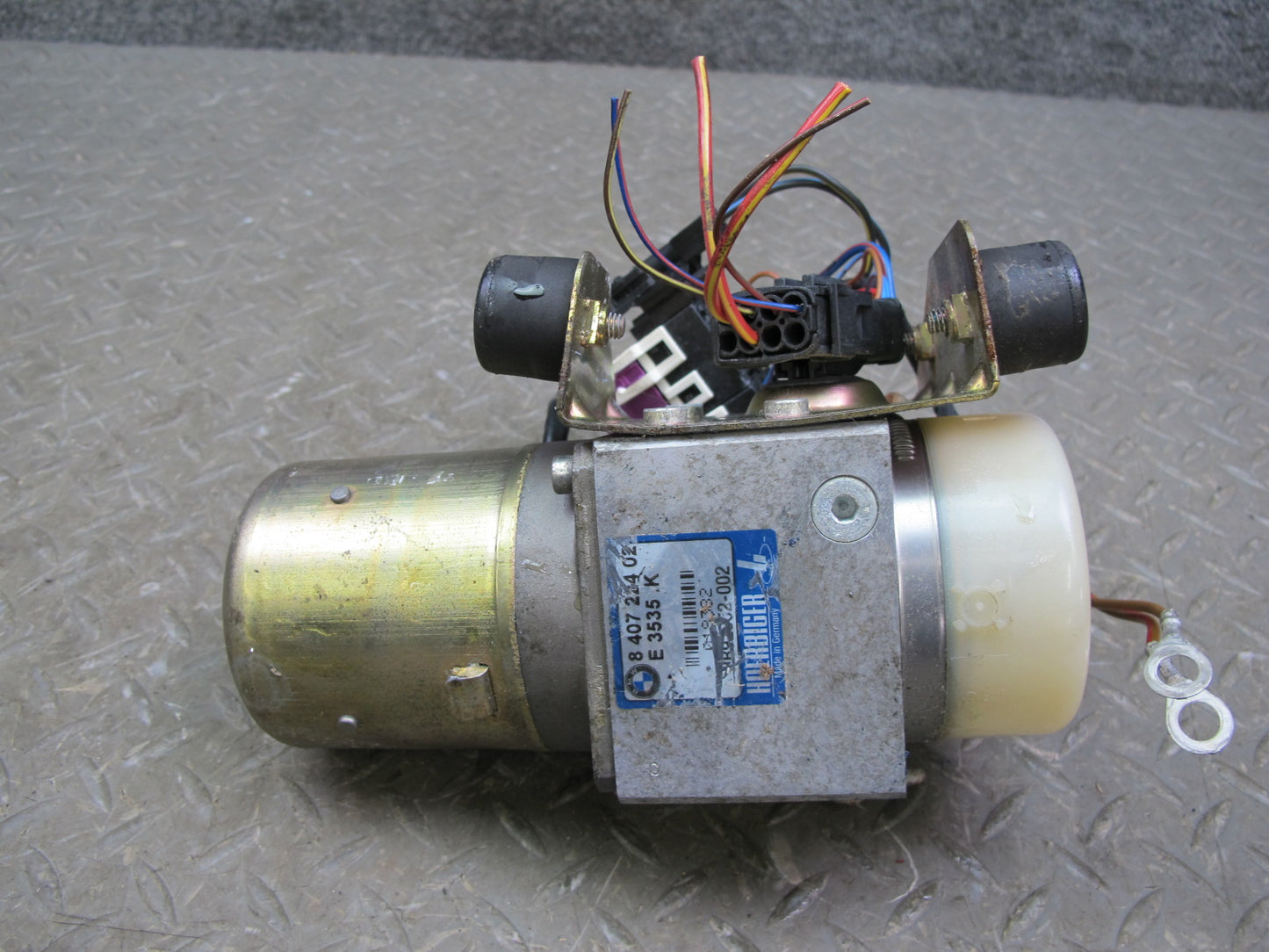 96-02 BMW E36/7 Z3 Roadster TOP Roof Hydraulic Pump Motor 8407224 OEM