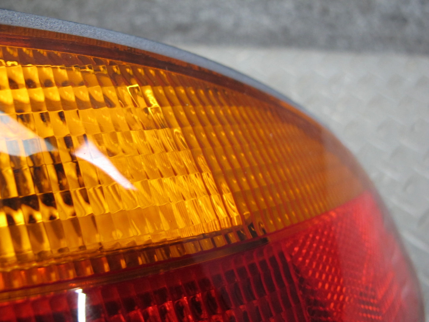 96-99 BMW E36/7 Z3 Roadster Rear Right Tail Light Lamp w Bulb Cover Assembly OEM