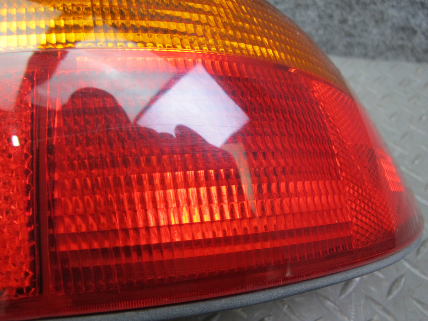 96-99 BMW E36/7 Z3 Roadster Rear Right Tail Light Lamp w Bulb Cover Assembly OEM