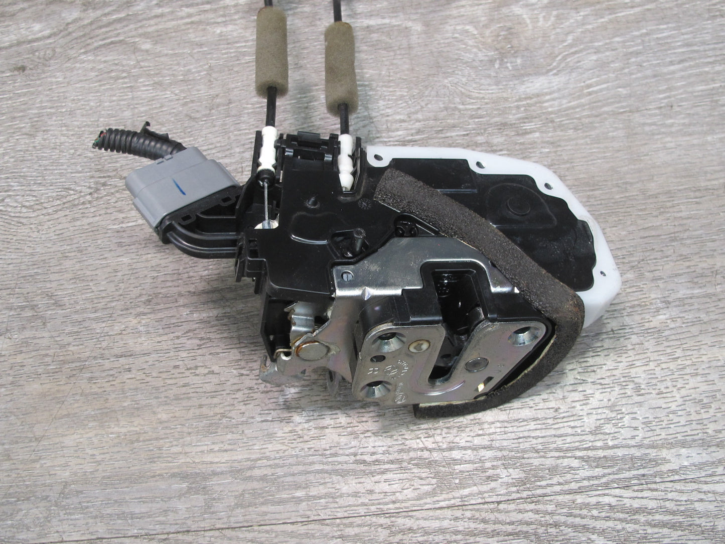 2011-2020 Infiniti QX56 QX80 Rear Right Passenger Side Door Lock Latch Actuator