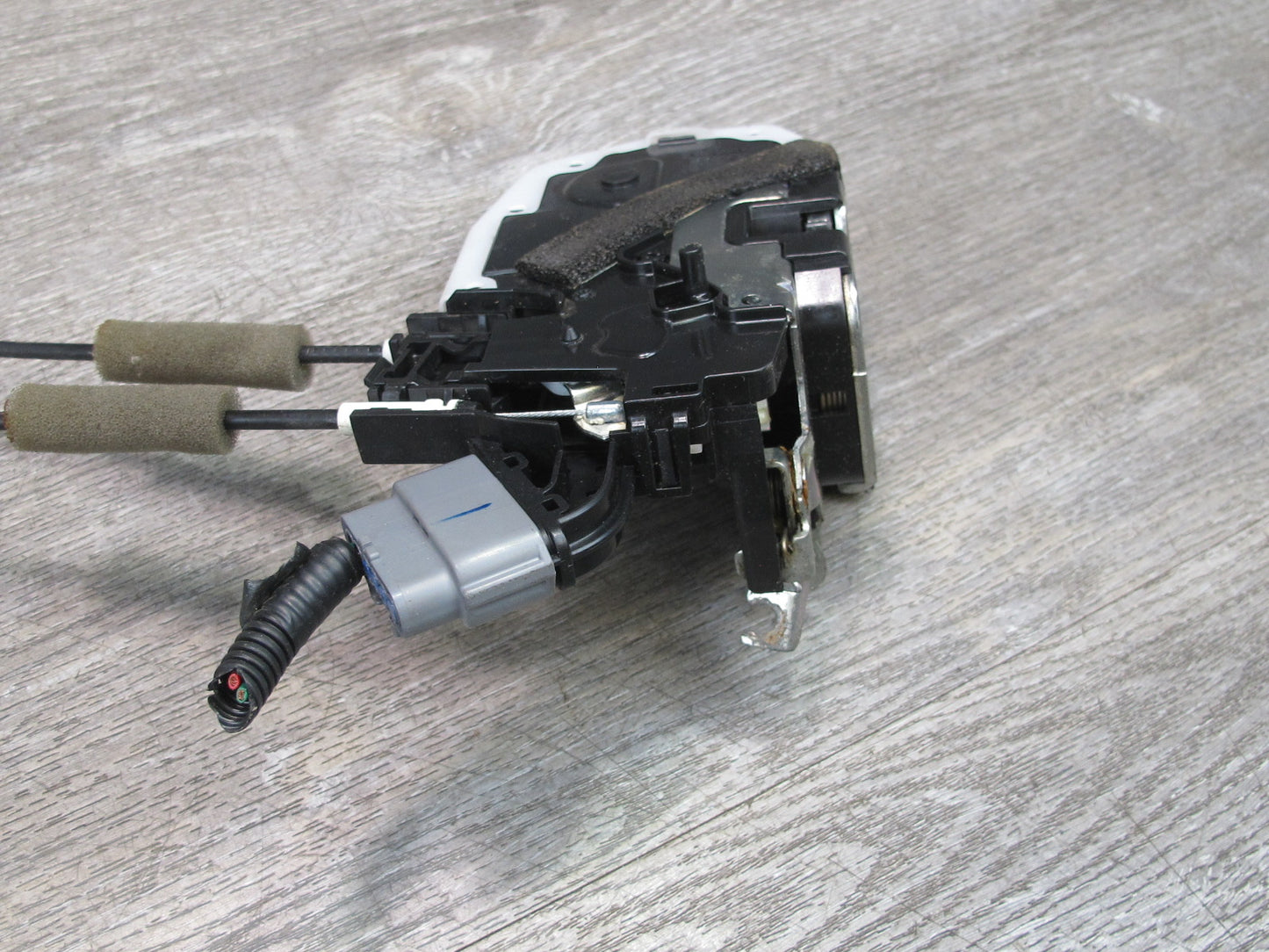 2011-2020 Infiniti QX56 QX80 Rear Right Passenger Side Door Lock Latch Actuator