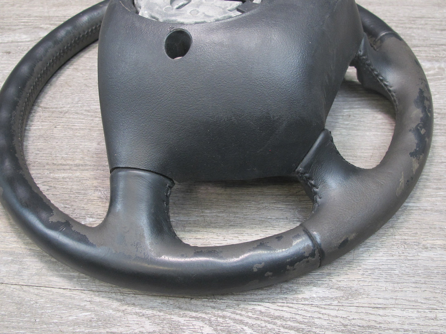 97-04 Chevrolet Corvette C5 Leather Steering Black 10424050 OEM