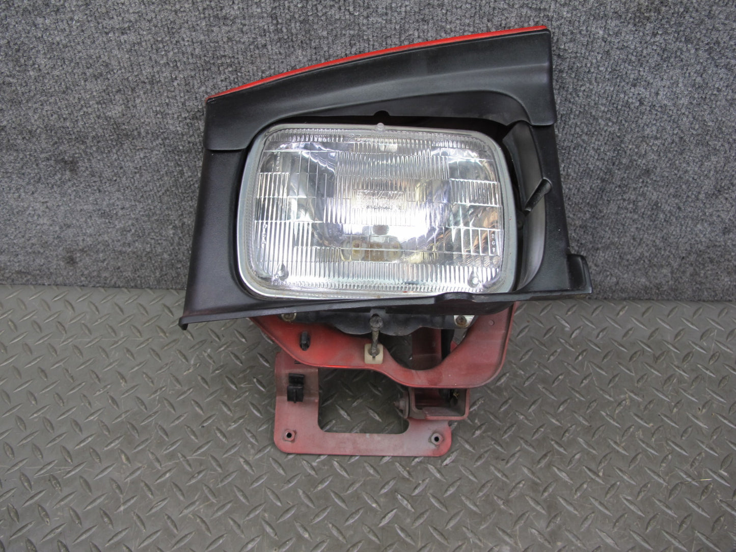 86-91 Mazda RX7 FC3S Front Right POP UP Headlight Lamp Assembly RED OEM
