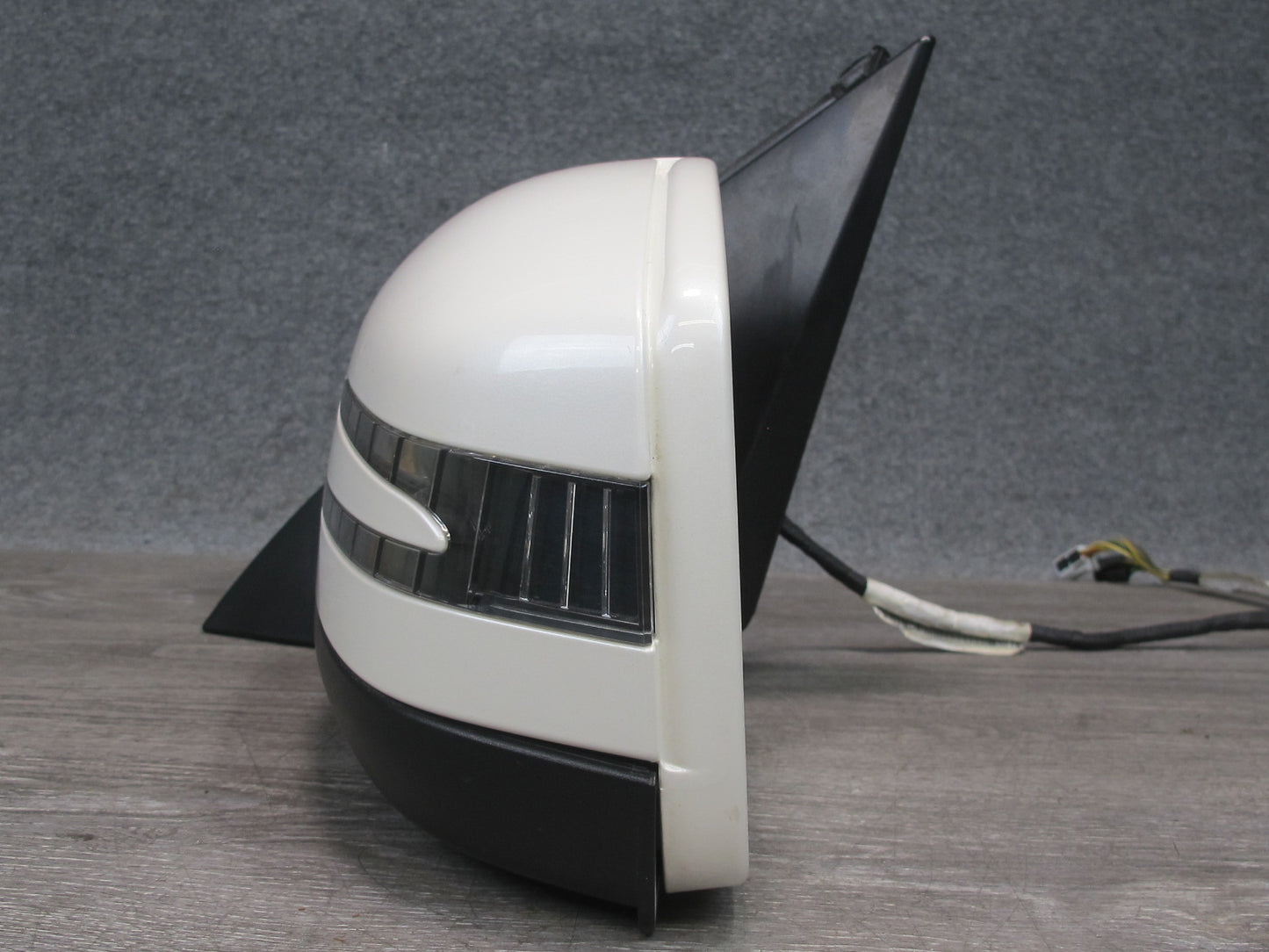 2012-2015 Mercedes W166 X166 Left Door Heated Side View Mirror w Blind Spot