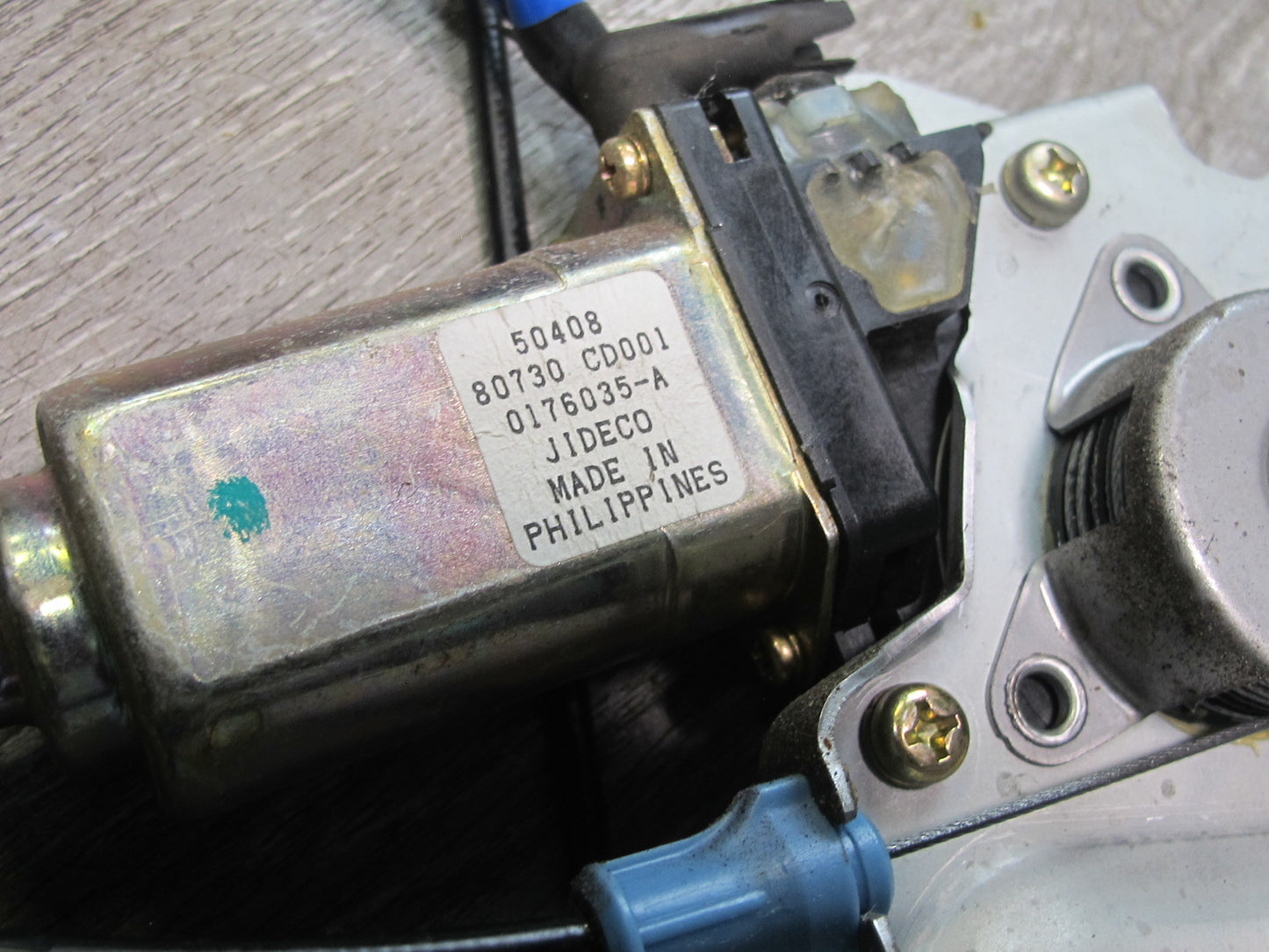 2005 Nissan 350Z Z33 Convertible Right Pass Door Window Regulator w Motor OEM