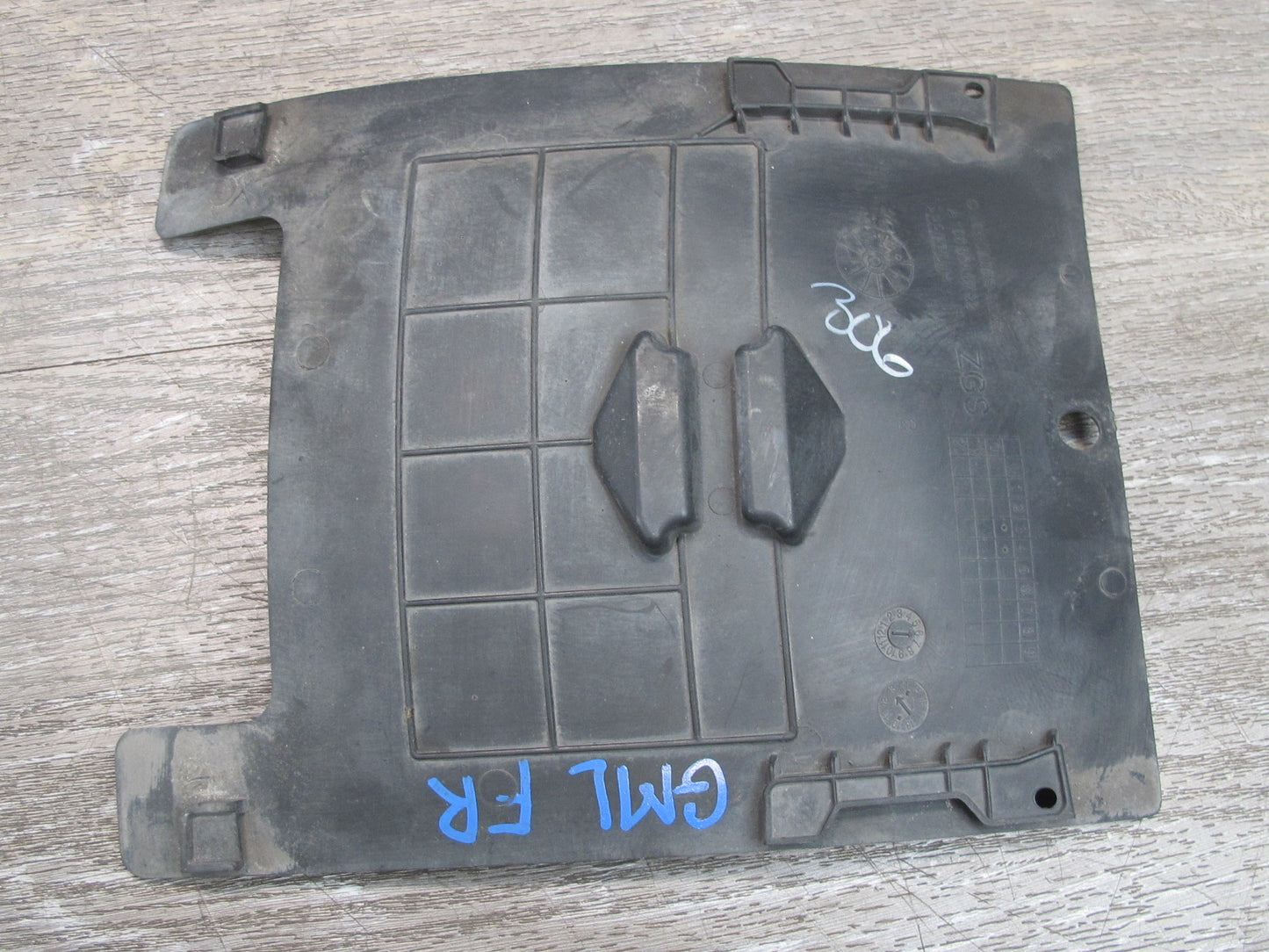 2012-2015 Mercedes W166 X166 Front Fender Liner Access Cover Lid Set of 2