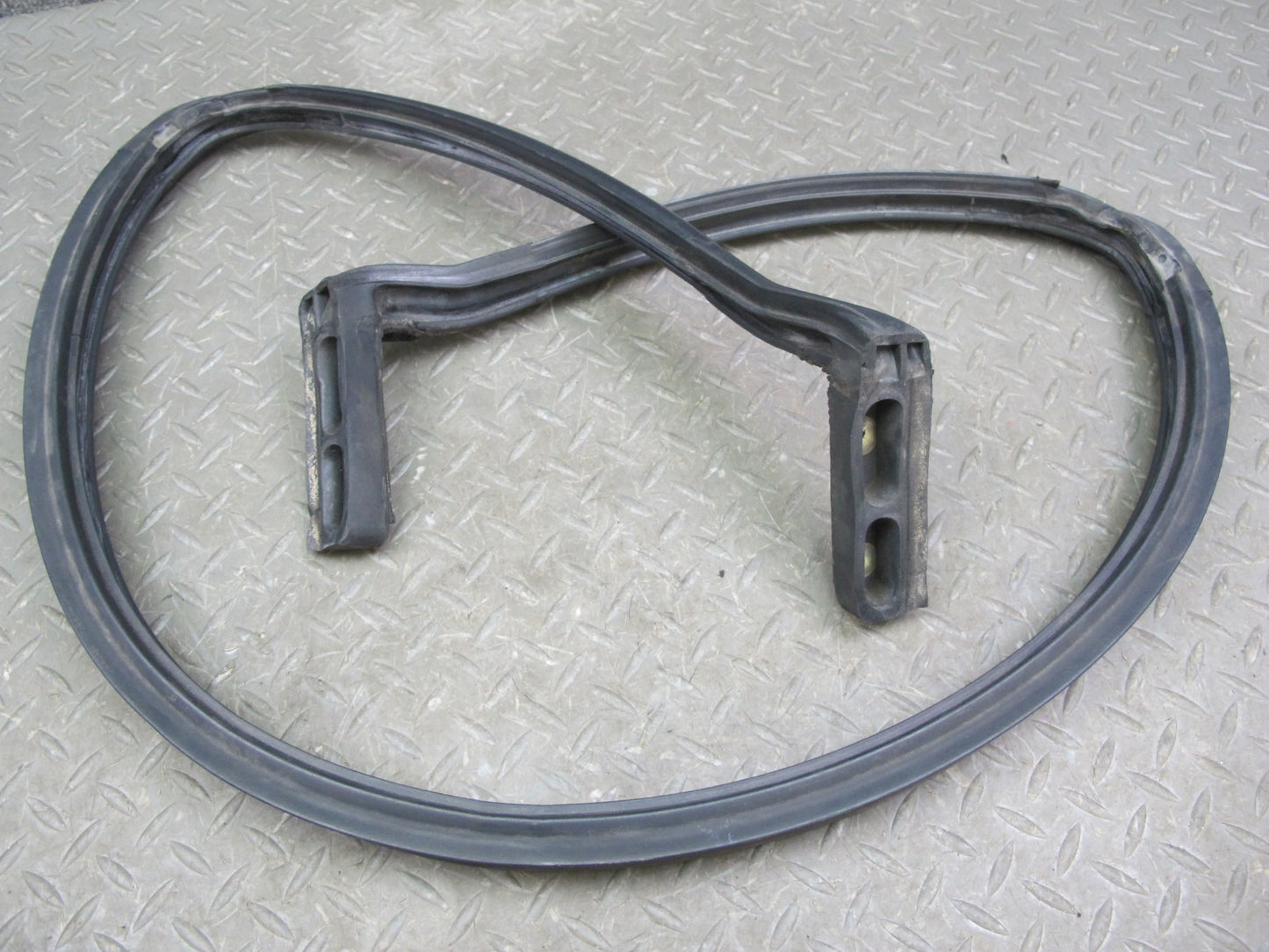 88-91 Mazda RX7 Convertible Windshield B Pillar Rear Roof Weatherstrip Seal Set