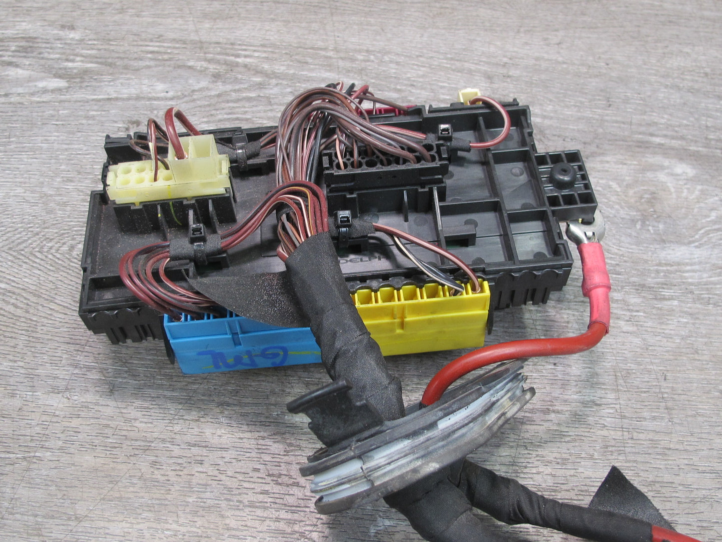 2012-2015 Mercedes W166 X166 Engine Bay Junction Fuse Relay Box