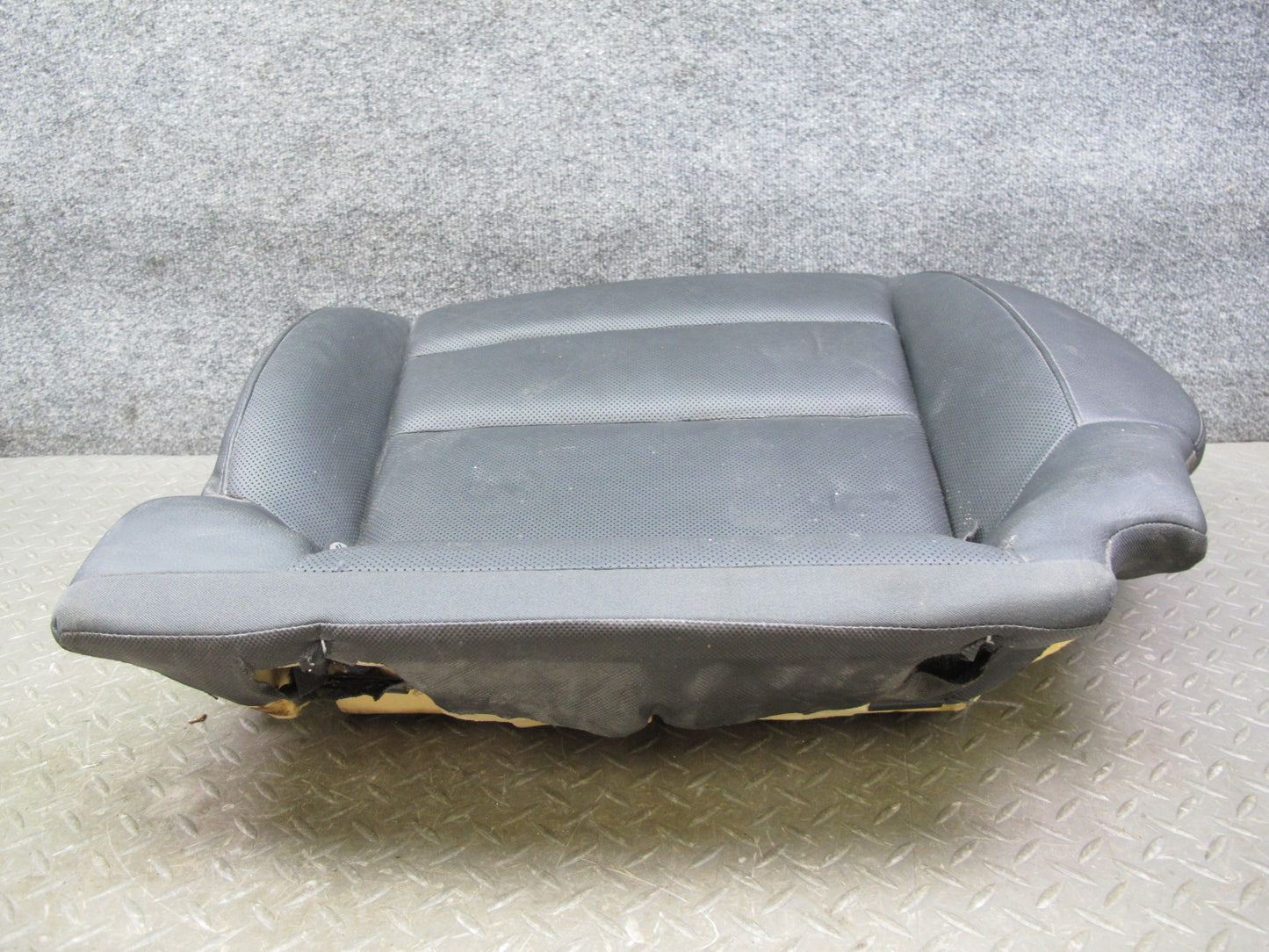 2010-2016 Porsche Panamera 970 Rear Right Pass Side Lower Seat Cushion Leather