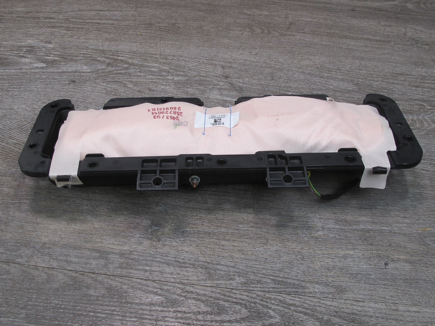 12-18 MERCEDES W166 ML GLE FRONT LEFT DRIVER SIDE DASH KNEE SRS AIRBAG 1668600102 OEM