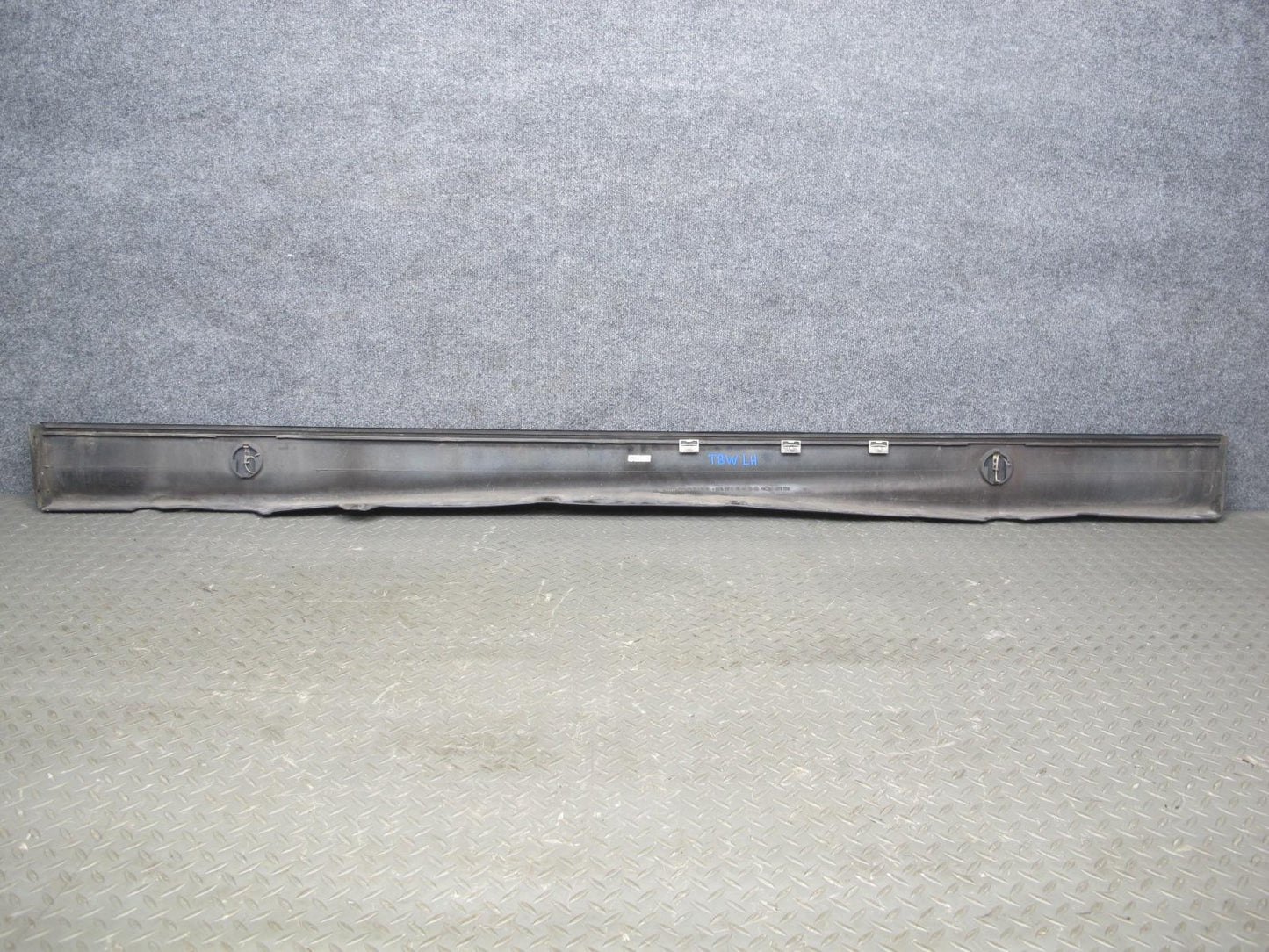 94-99 BMW E36 3-SERIES Convertible Side Skirt Rocker Panel Molding Set OEM