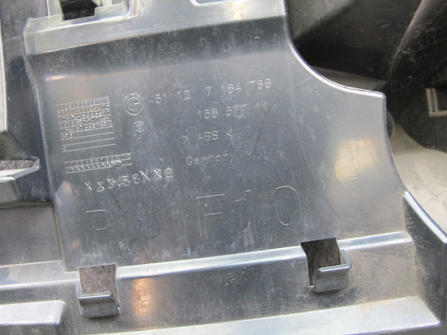 11-16 BMW F10 Set of 3 Rear Left Center Right Bumper Mount Bracket Support OEM