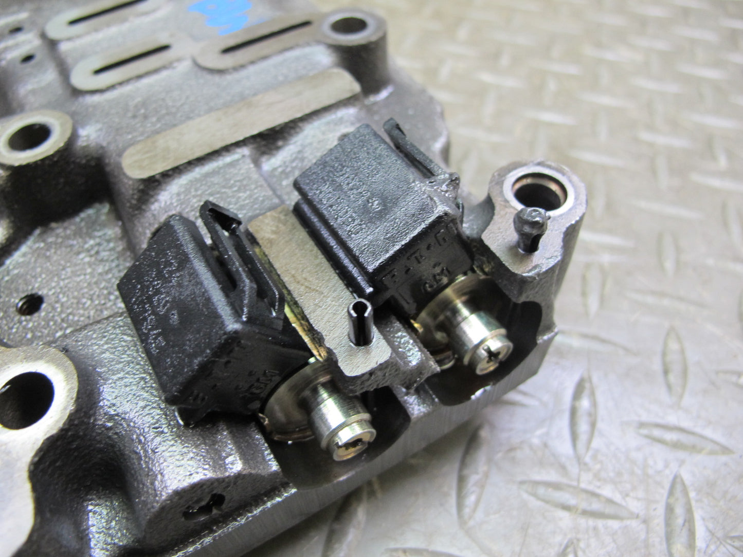 1999 BMW E36 A4S-310R Automatic Transmission Valve Body Mechatronics OEM