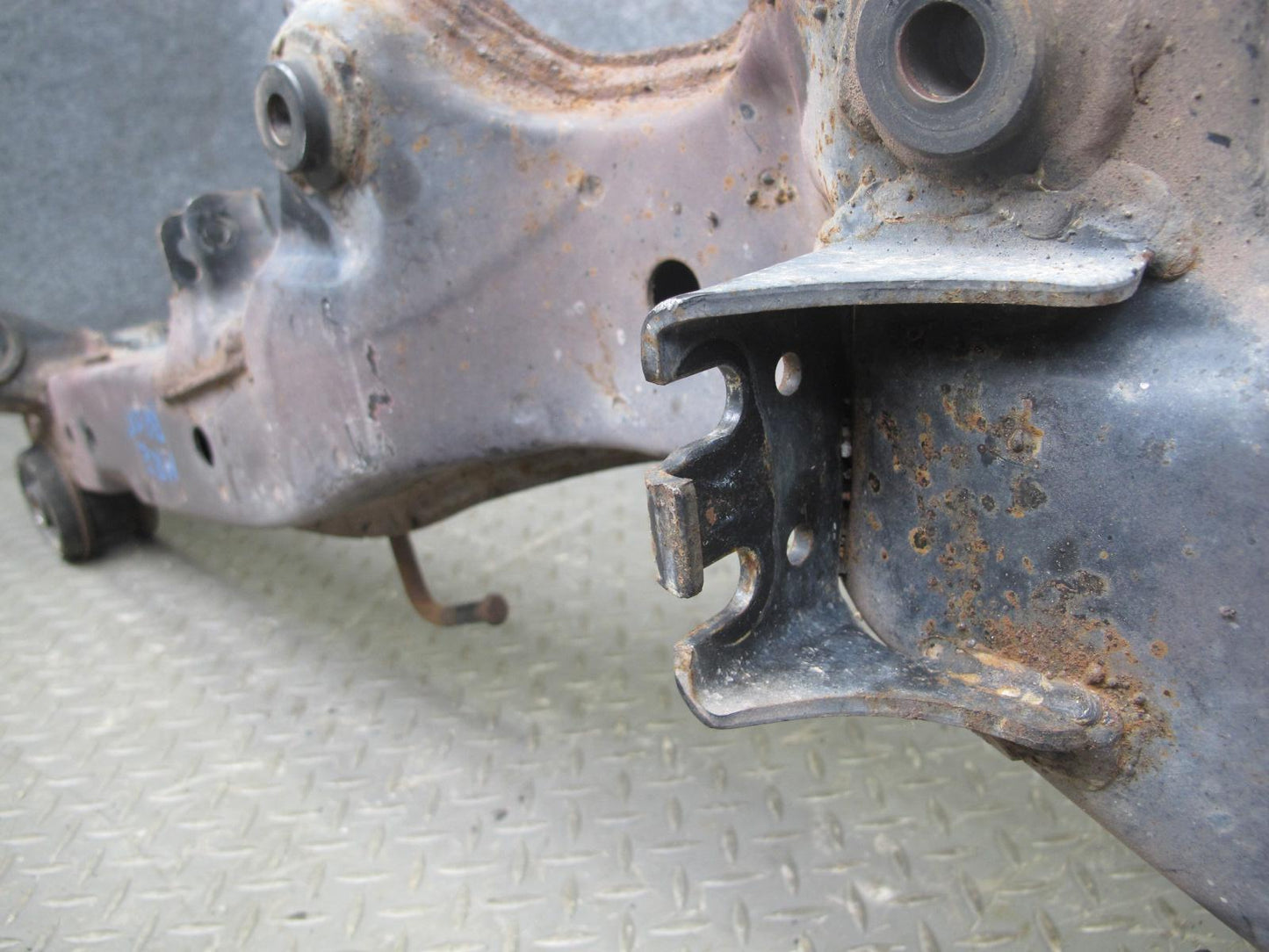 86-91 Mazda RX7 FC3S Rear Suspension Crossmember K Frame OEM