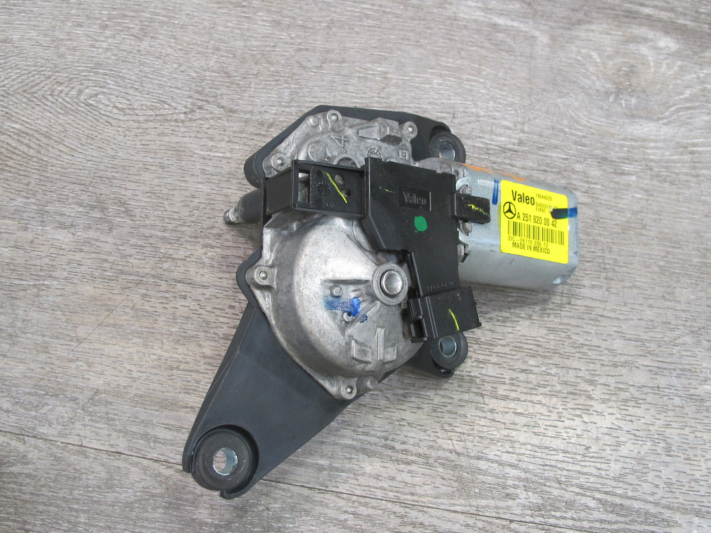 2012-2015 Mercedes W166 X166 Rear Window Wiper Motor 2518200042