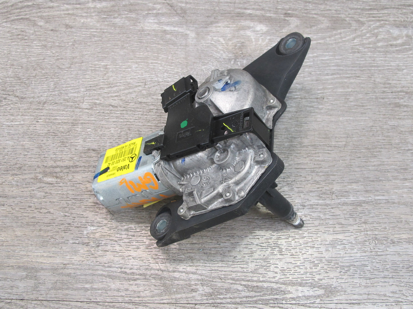 2012-2015 Mercedes W166 X166 Rear Window Wiper Motor 2518200042