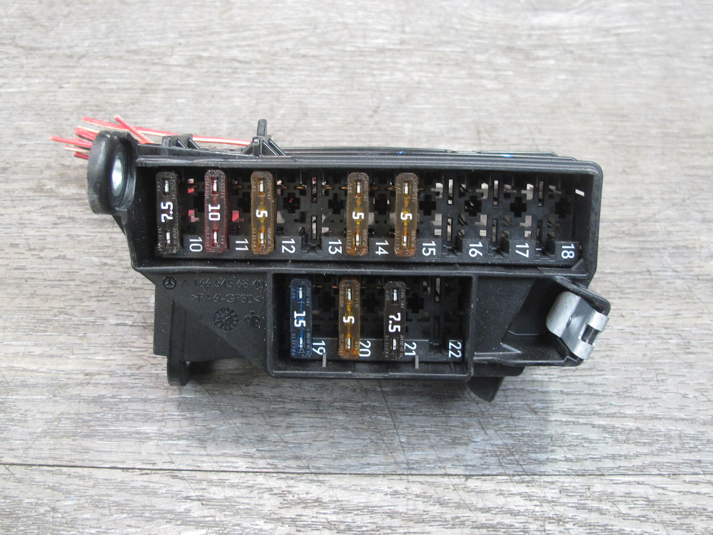 2012-2015 Mercedes W166 X166 Under Dash Fuse Relay Box Module 1665456840