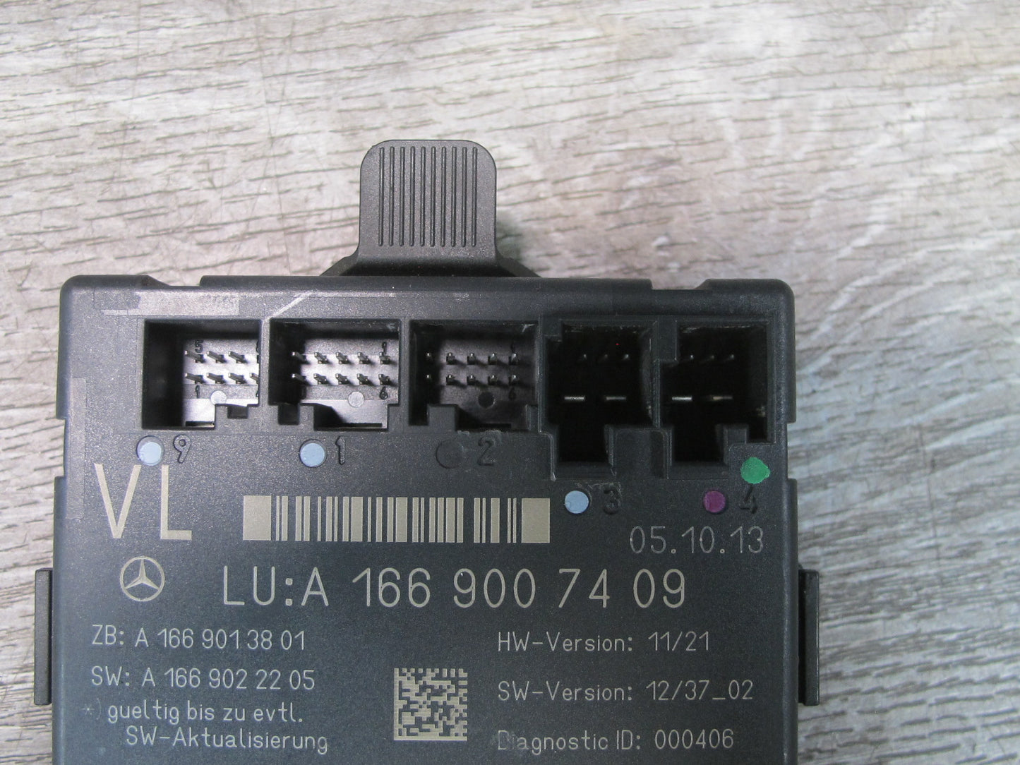 2012-2015 Mercedes W166 X166 Front Left Door Control Module 1669007409