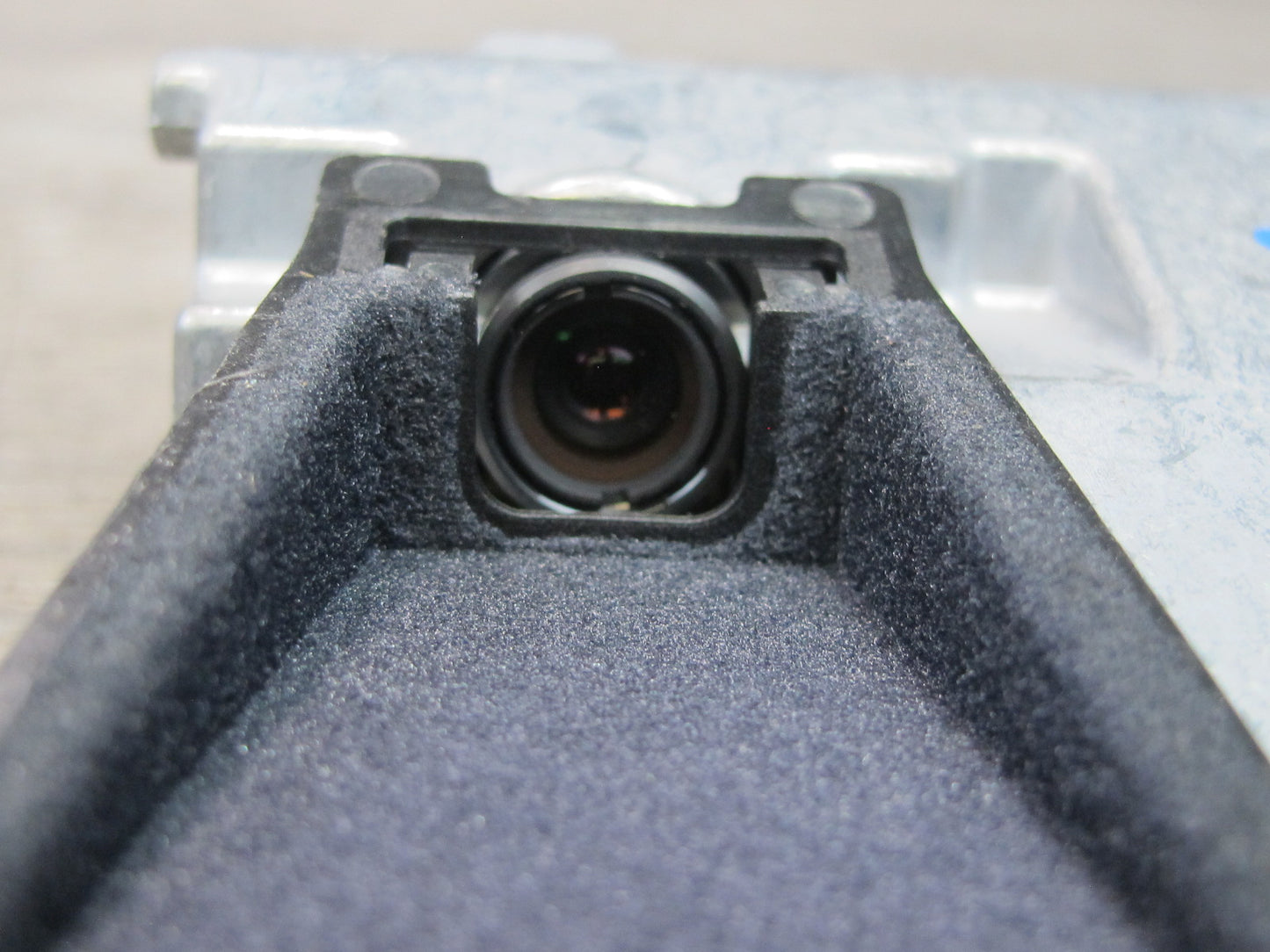 2012-2015 Mercedes W166 X166 Front Active Lane Assist Camera 0009050438 OEM