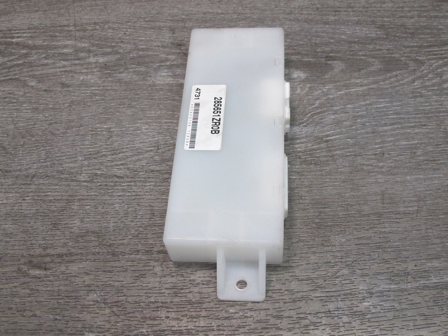 2011-2017 Infiniti QX56 QX80 Front Left Seat Control Module 285651ZR0B