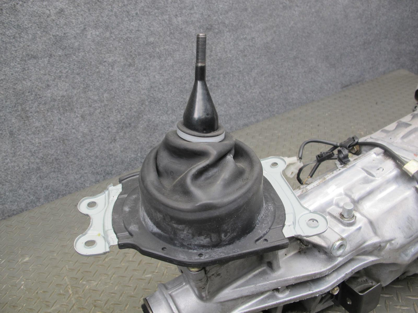 04-08 Mazda RX8 Aisin 6 Speed Manual Transmission Assembly 52k Miles OEM