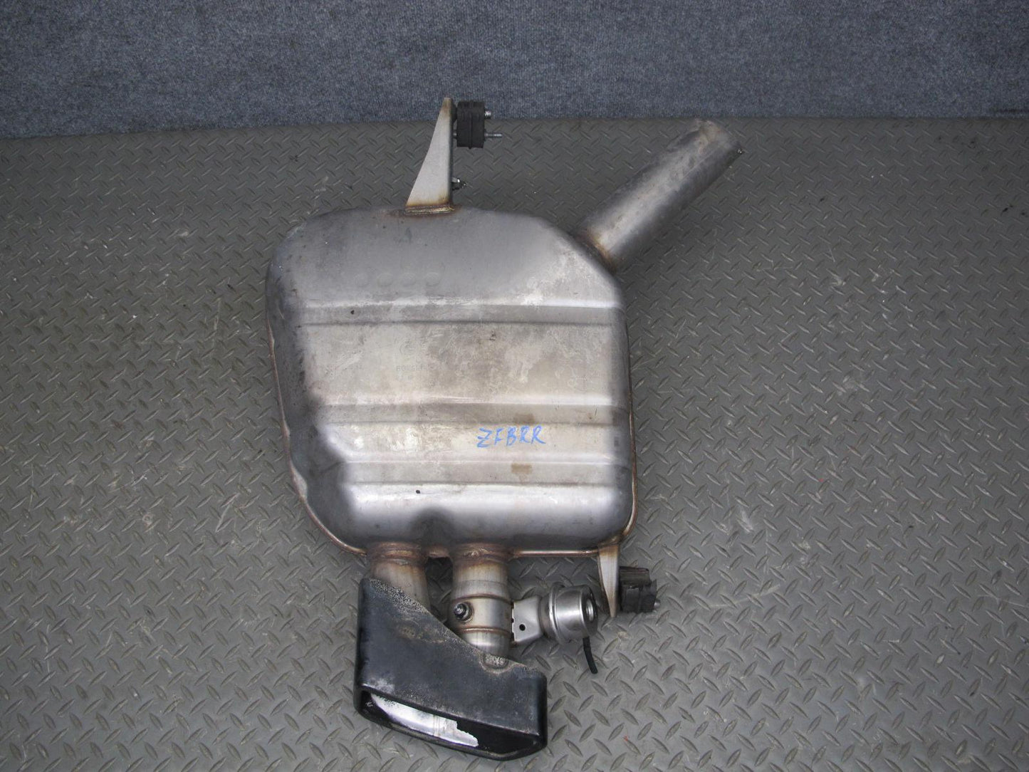 11-16 BMW F10 550i Rear Right Exhaust Muffler w Tip OEM