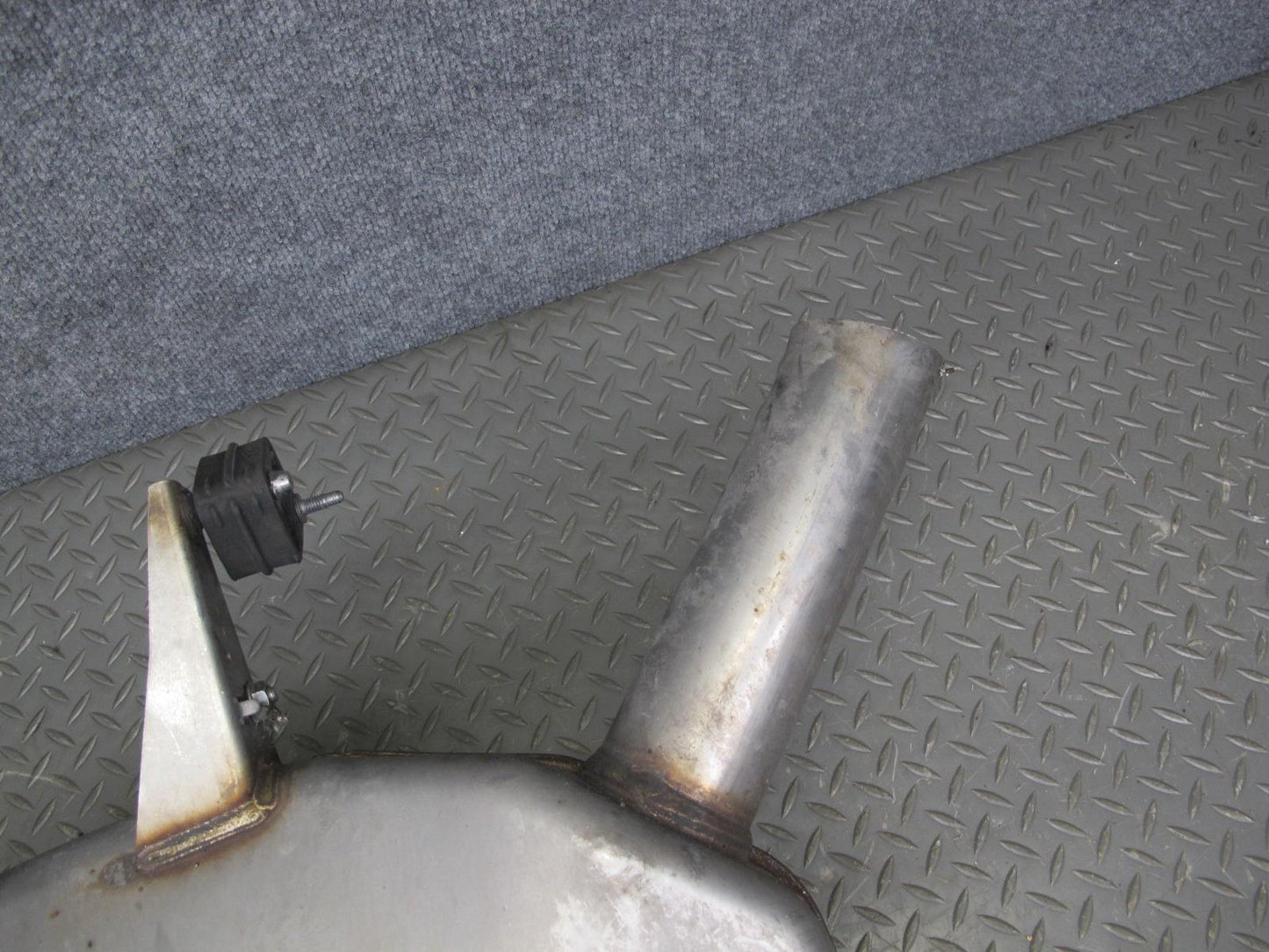 11-16 BMW F10 550i Rear Right Exhaust Muffler w Tip OEM