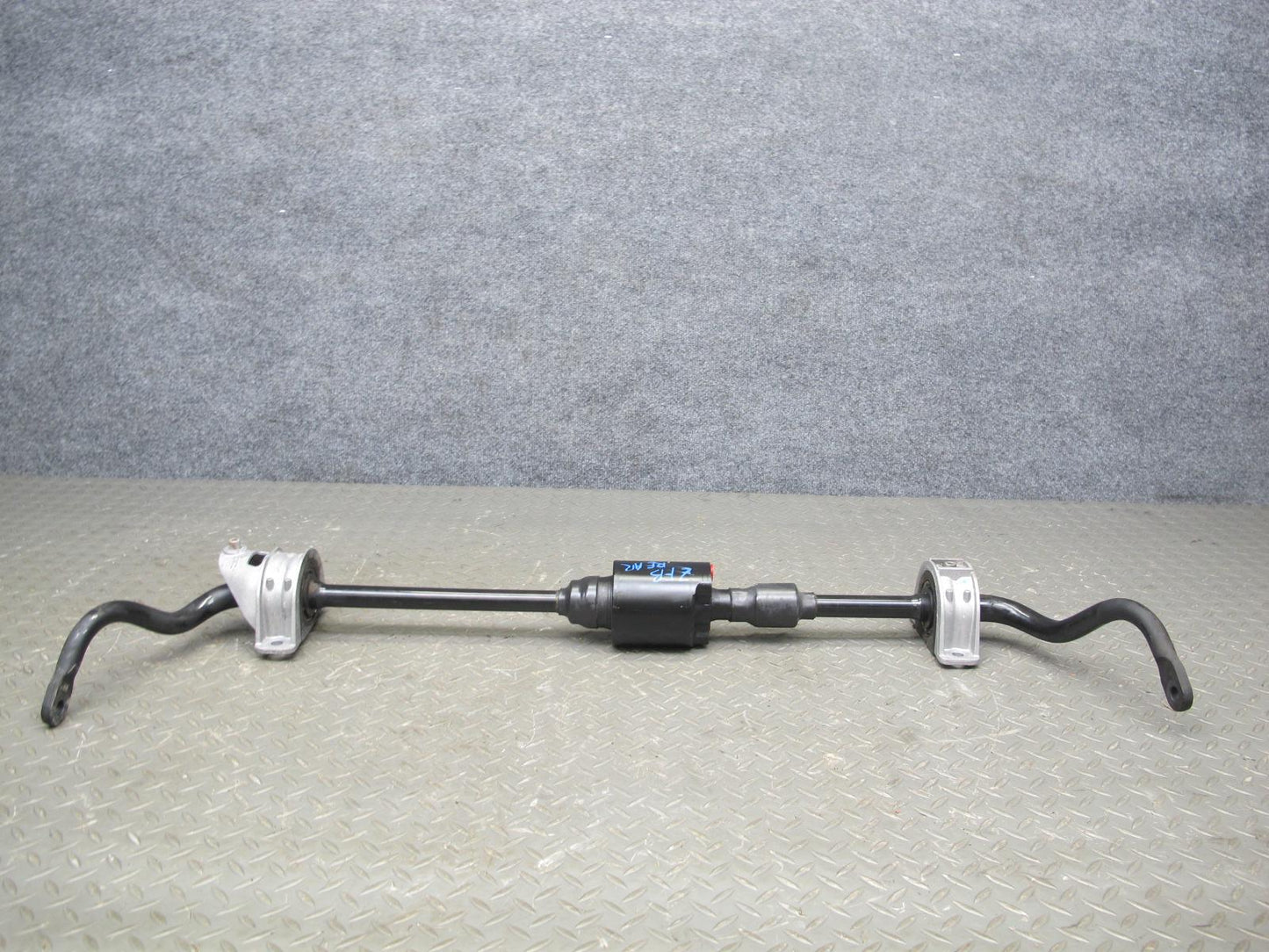 11-16 BMW F10 5-SERIES Rear Dynamic Drive Active Stabilizer Sway Bar 6775206 OEM