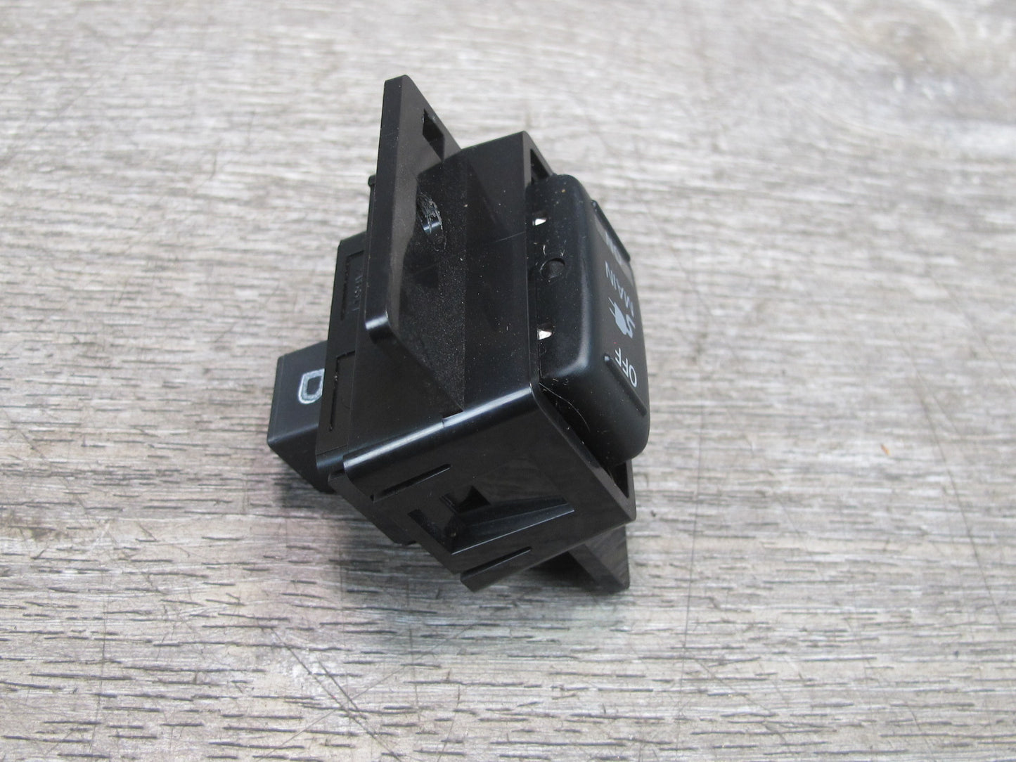 2011-2017 Infiniti QX56 QX80 Power OFF Main ON Control Switch Button