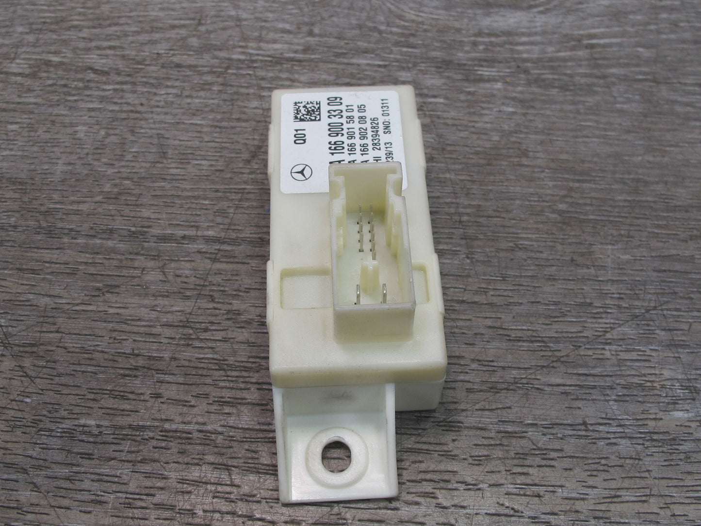 2012-2019 Mercedes W166 ML GLE Headlight Lamp Range Adjuster Control Module Unit