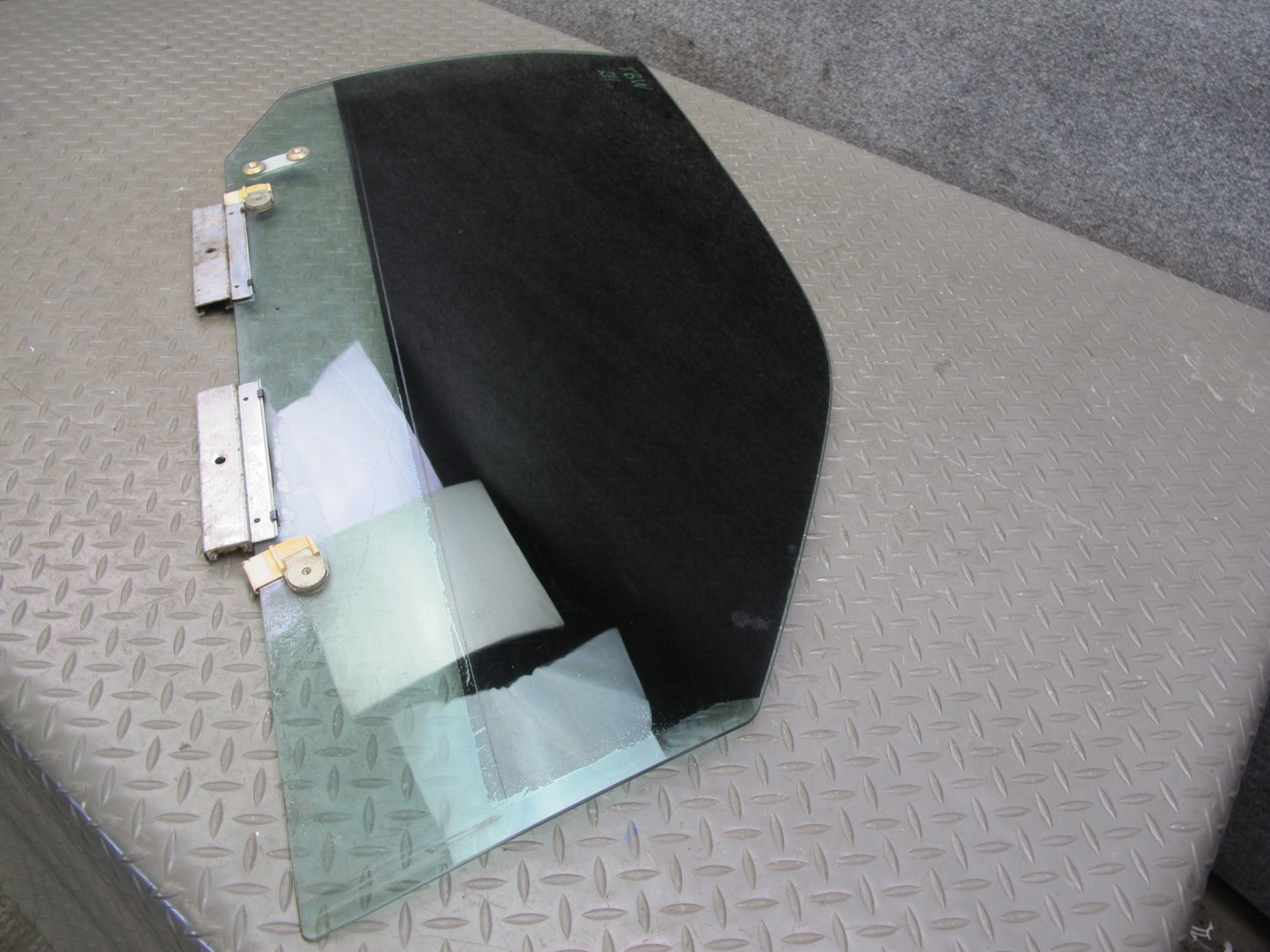 94-99 BMW E36 3-SERIES Coupe Convertible Right Door Glass Window OEM