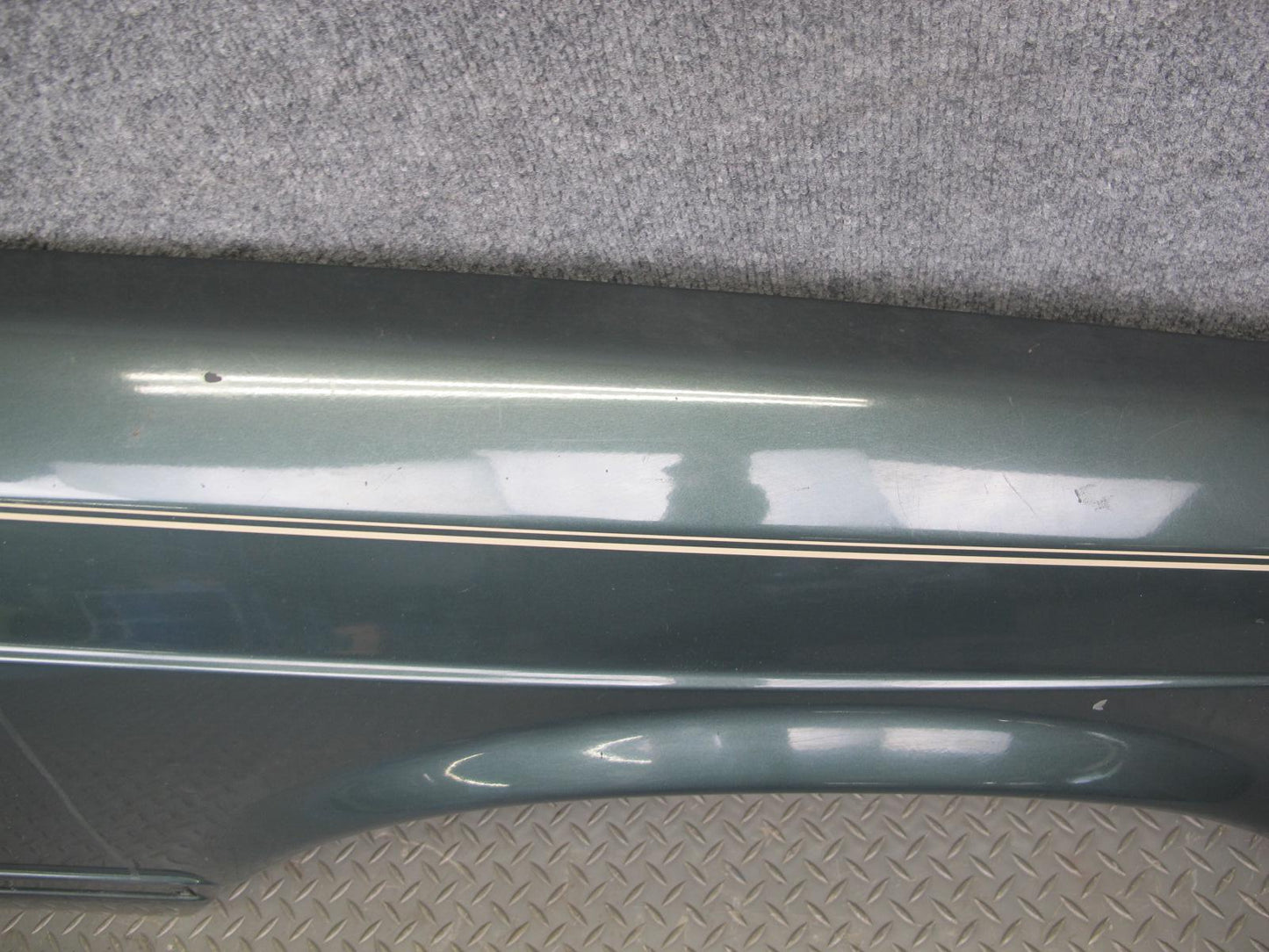 86-91 Mercedes W126 Front Right Fender Shell Cover Panel OEM