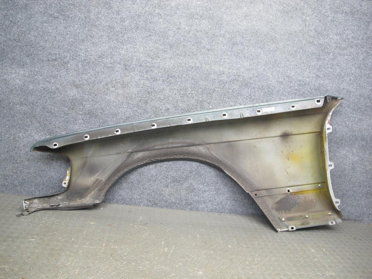 86-91 Mercedes W126 Front Right Fender Shell Cover Panel OEM