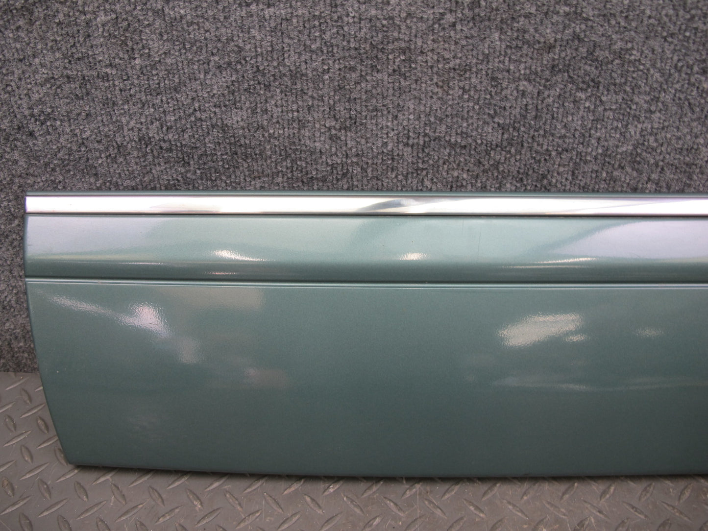 86-91 Mercedes W126 Front & Rear Fender Door Quarter Trim Molding Set OEM