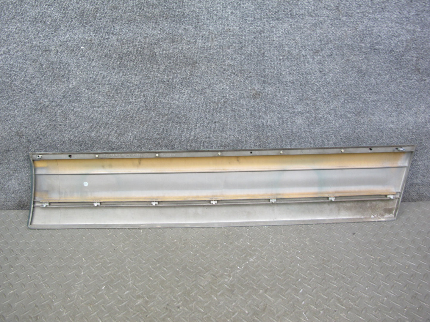 86-91 Mercedes W126 Front & Rear Fender Door Quarter Trim Molding Set OEM