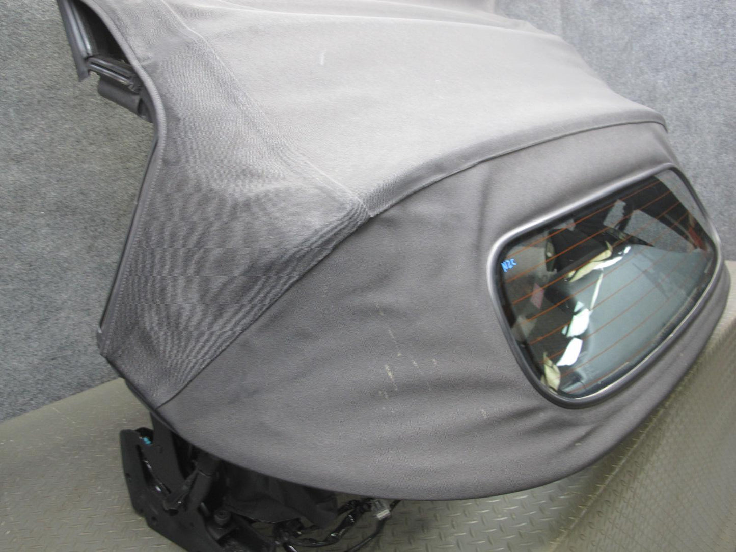 04-09 Nissan 350Z Z33 Convertible Soft TOP Roof w Glass Assembly Black OEM
