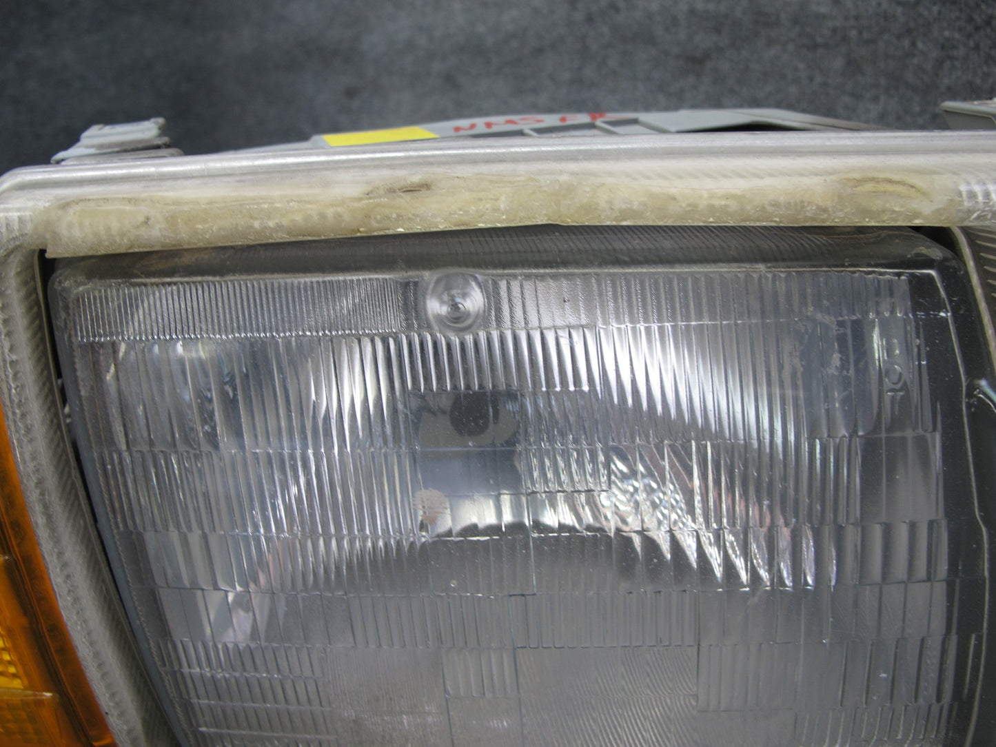 86-91 Mercedes W126 Front Right Halogen Headlight Lamp Assembly OEM