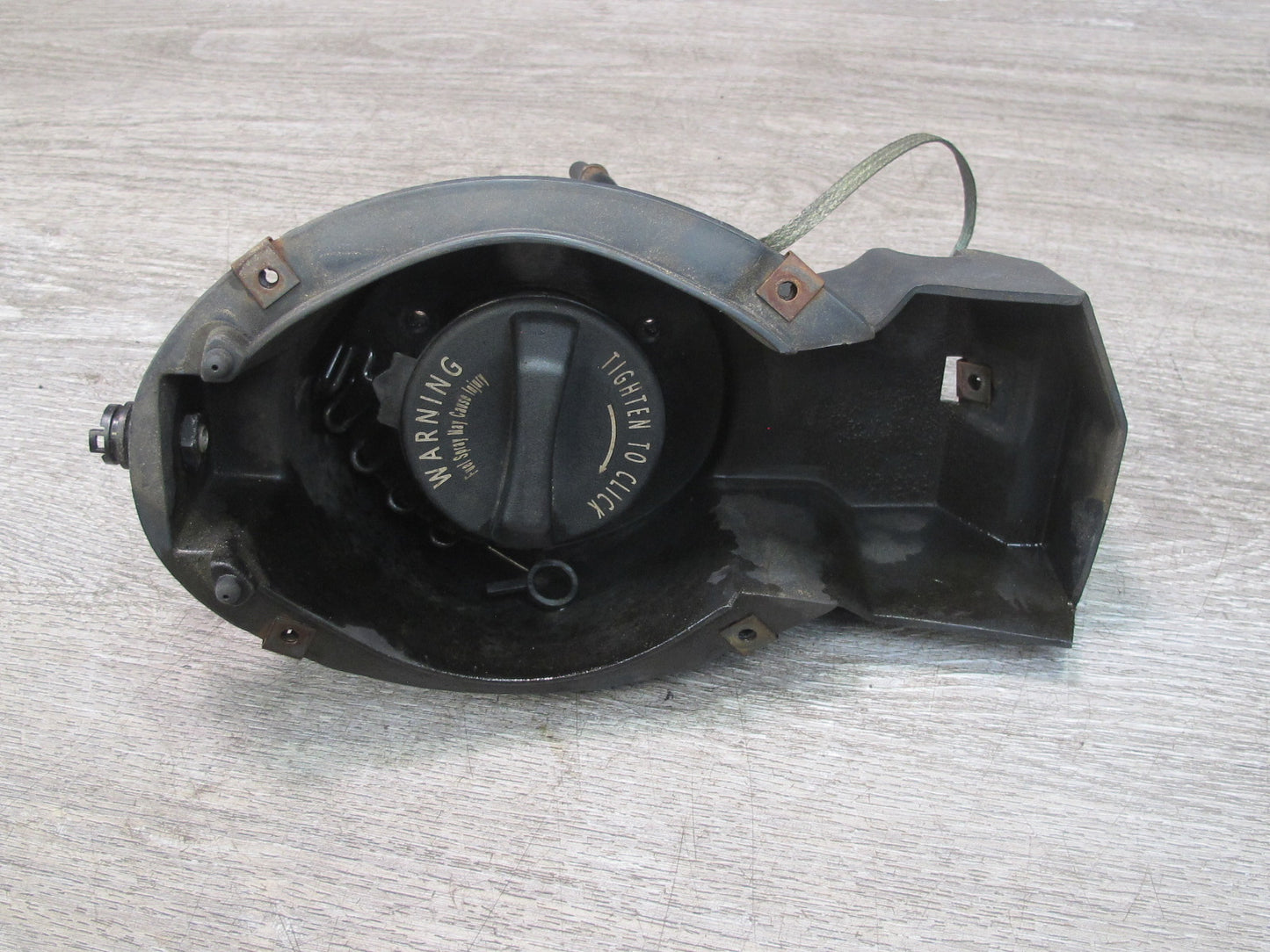 00-04 Chevrolet Corvette C5 Fuel Filler Neck w Housing & Cap Assembly OEM