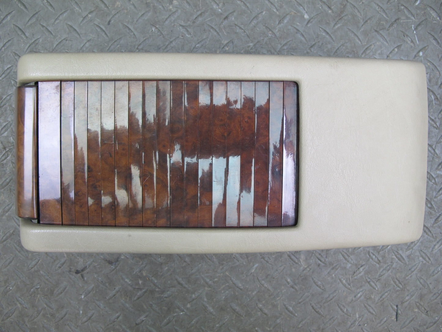 86-91 Mercedes W126 Center Console Roller Blind Compartment Storage OEM