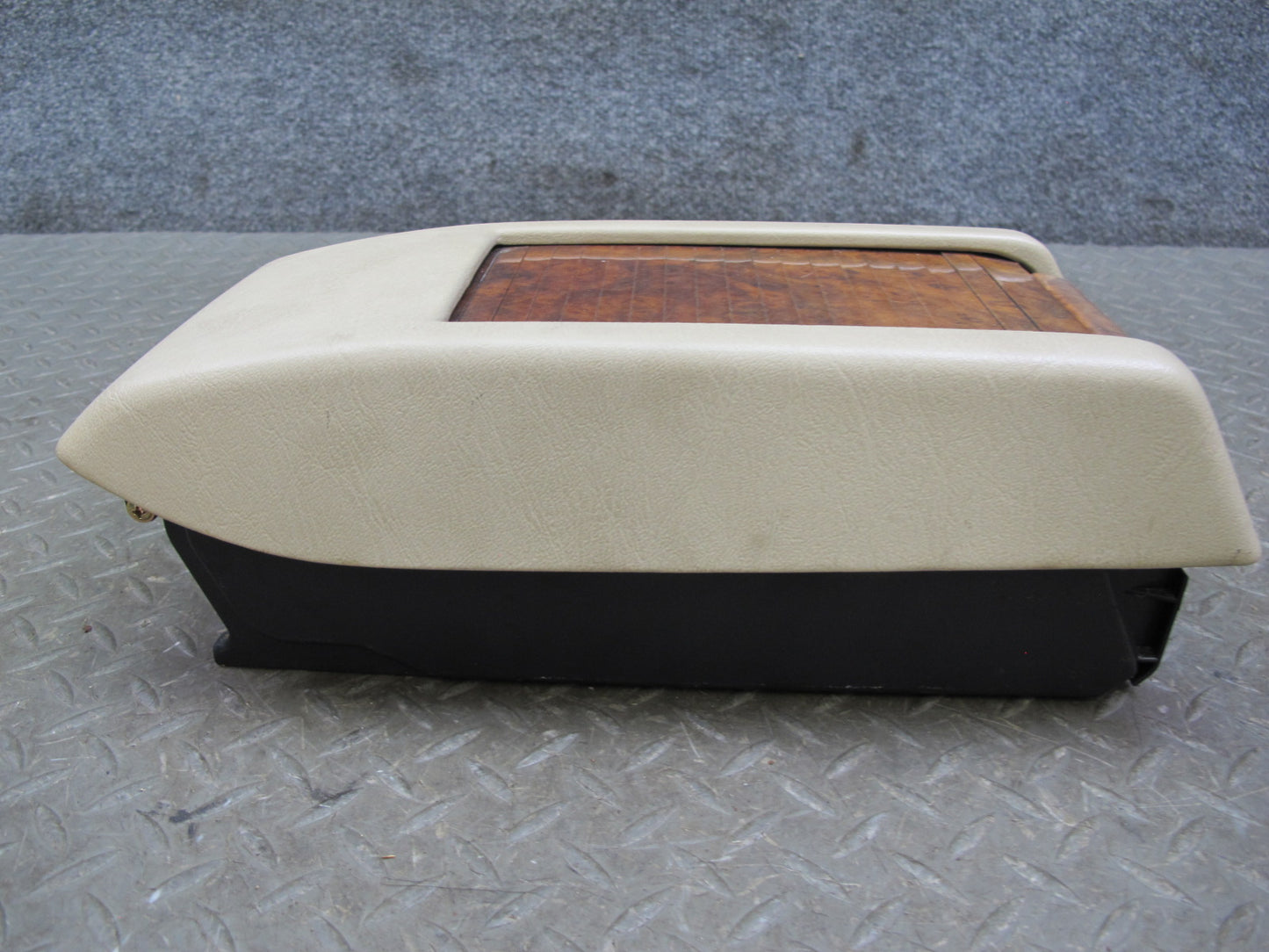 86-91 Mercedes W126 Center Console Roller Blind Compartment Storage OEM