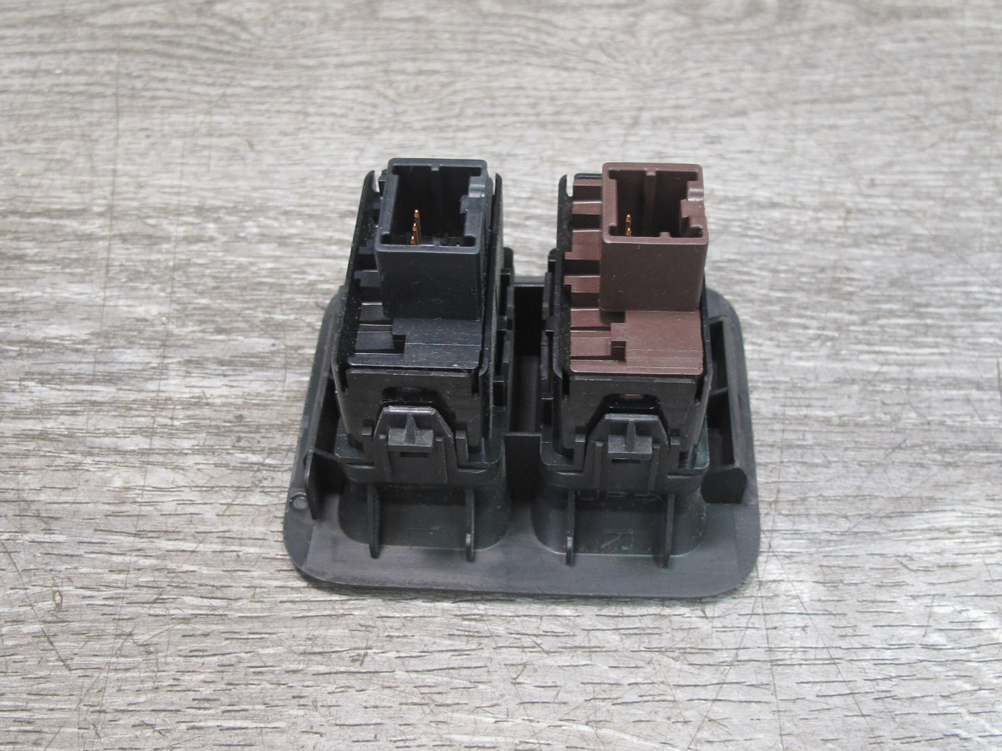 2011-2017 Infiniti QX56 QX80 Rear Right & Left Side Seat Fold Down Switch Button