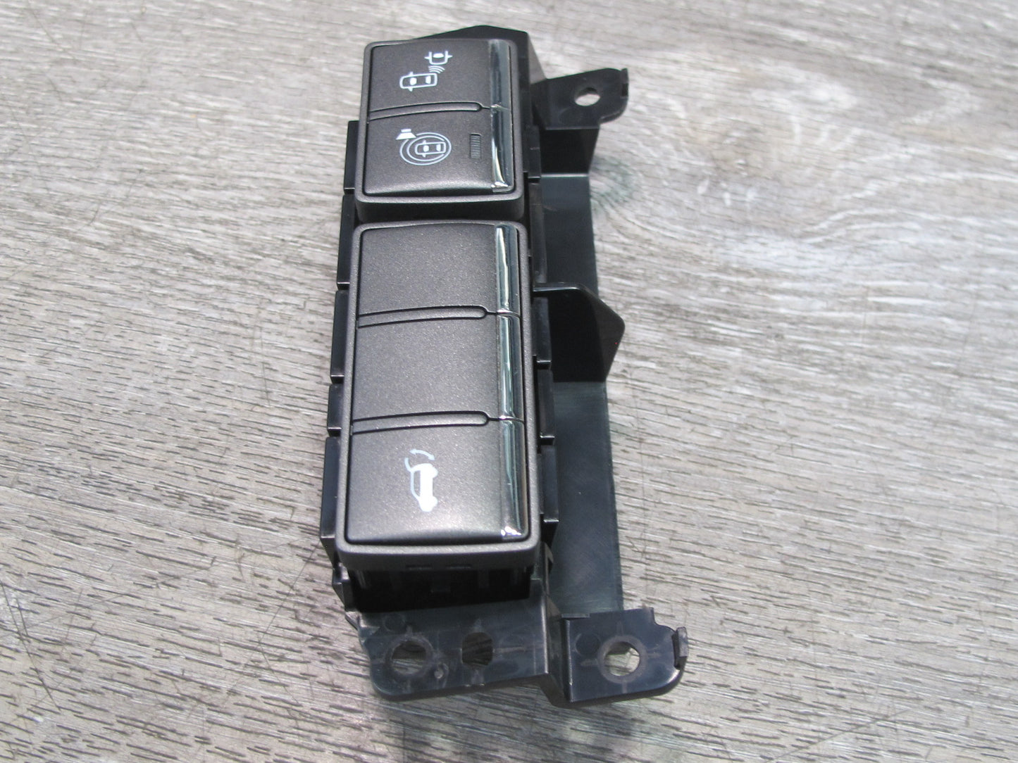 2011-2017 Infiniti QX56 QX80 Dash Trunk PDC Parking Sensor Lance Assist Switch