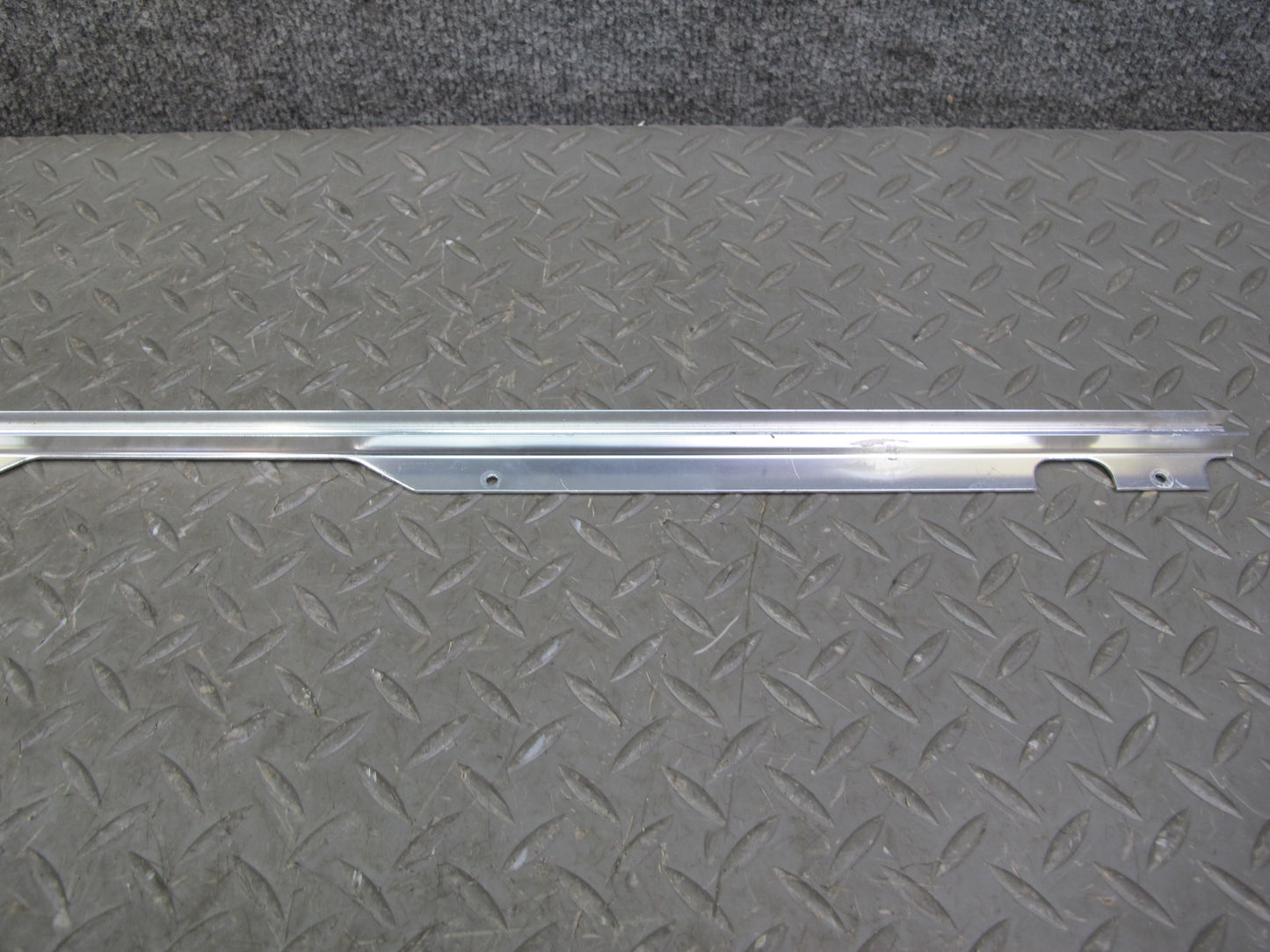85-89 BMW E24 Right Door Window Exterior Chrome Trim Molding Set OEM