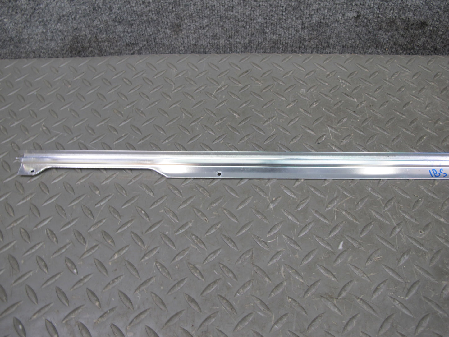 85-89 BMW E24 Right Door Window Exterior Chrome Trim Molding Set OEM