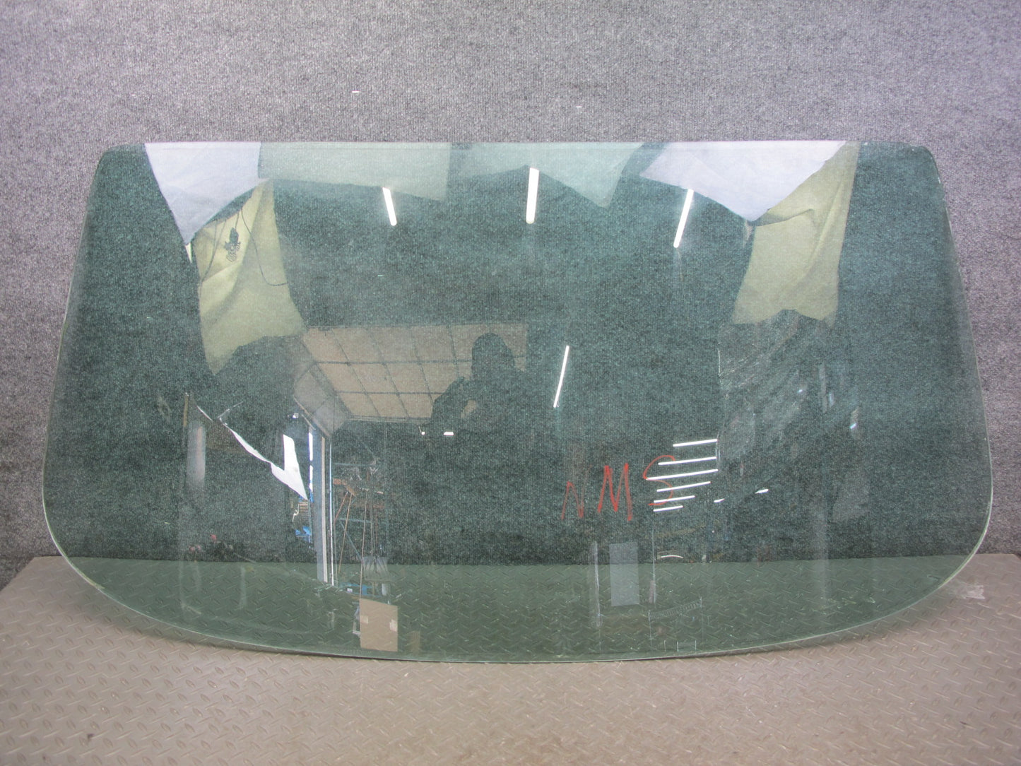 86-91 Mercedes W126 Sedan Rear Windshield Glass Window OEM