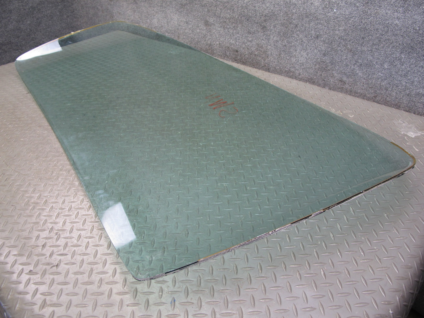 86-91 Mercedes W126 Sedan Rear Windshield Glass Window OEM