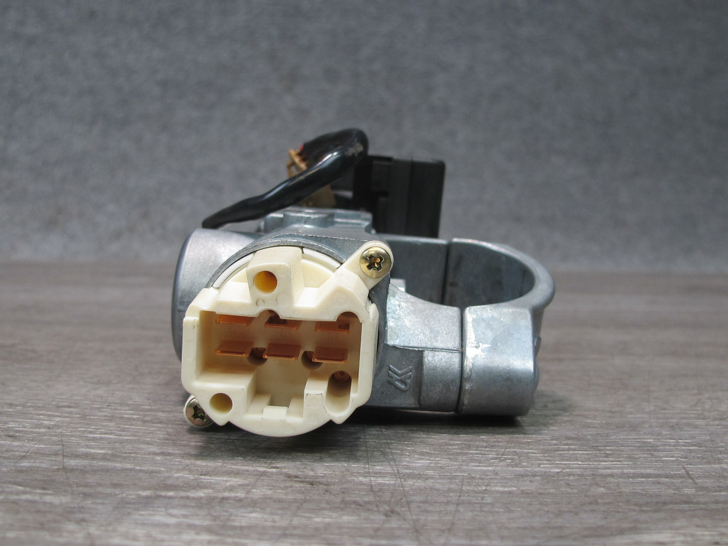 2005 Nissan 350Z Roadster M/T ECU BCM Fuse Ignition Door Glove Lock KEY Set OEM