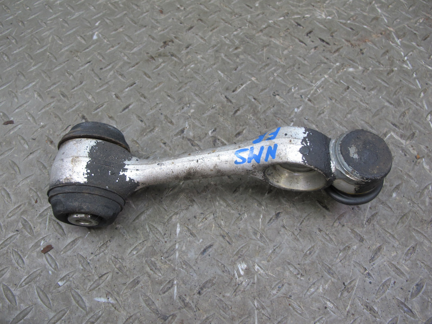 86-91 Mercedes W126 Front Right Suspension Upper Control Arm 1263300707 OEM