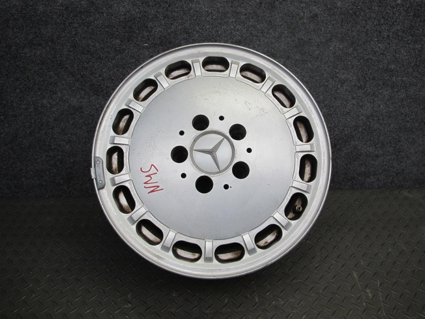 86-91 Mercedes W126 Set of 4 Factory 15" R15 Alloy Wheel Rim 15x6.5J ET21.5